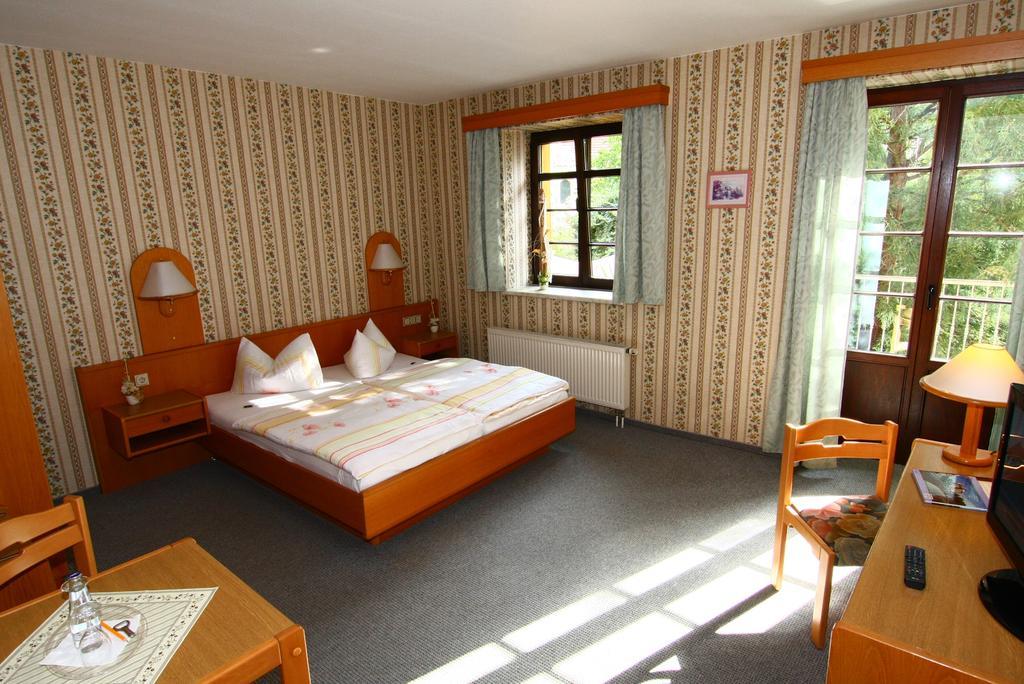 Hotel Wenzels Hof Zwethau Ngoại thất bức ảnh